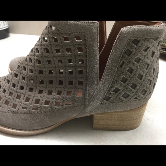 Jeffrey Campbell Taggart ankle boot - Picture 8 of 8